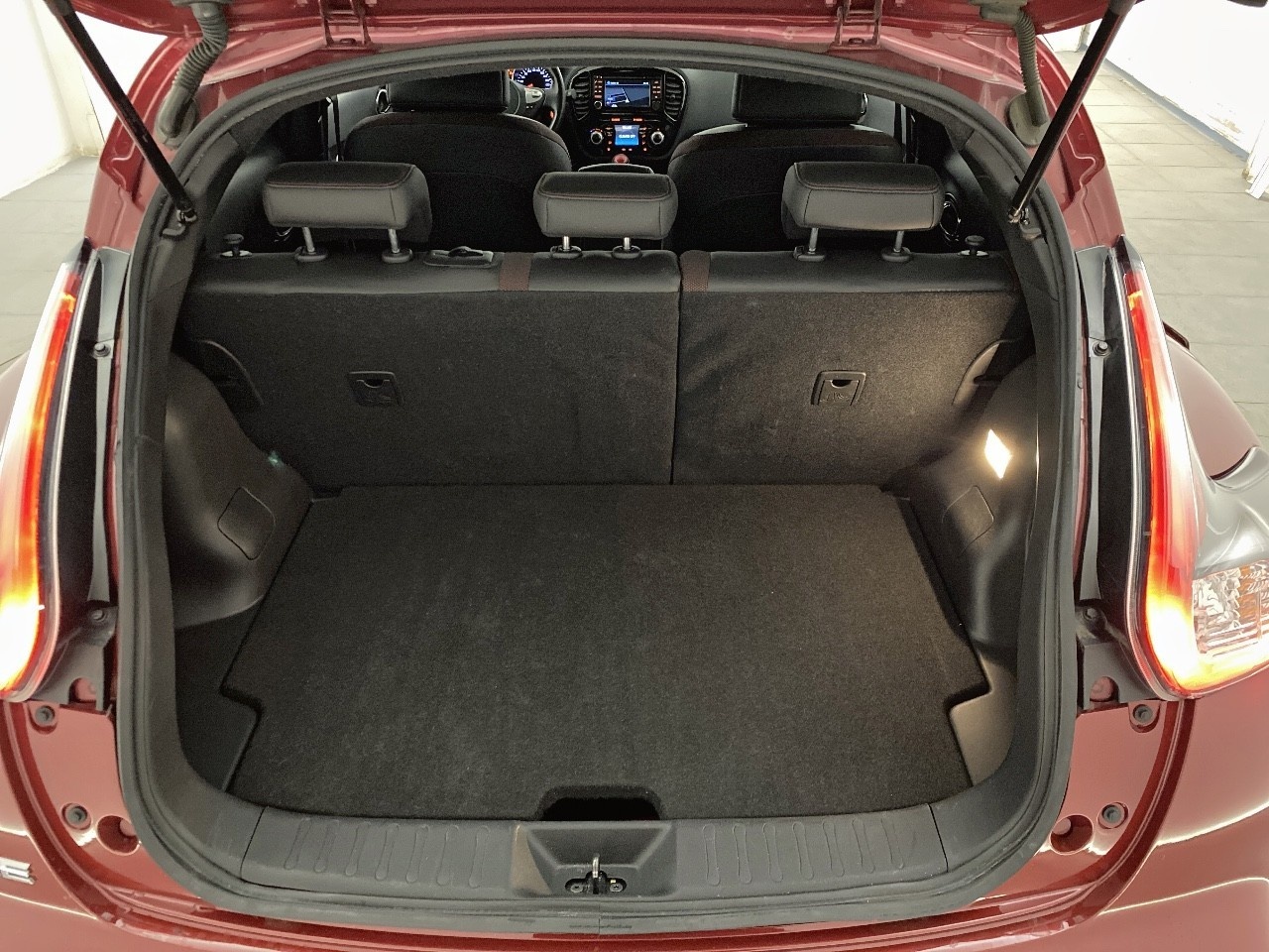 Nissan Juke 1.5 dCi N-Connecta 4x2 81 kW (110 CV) - 12