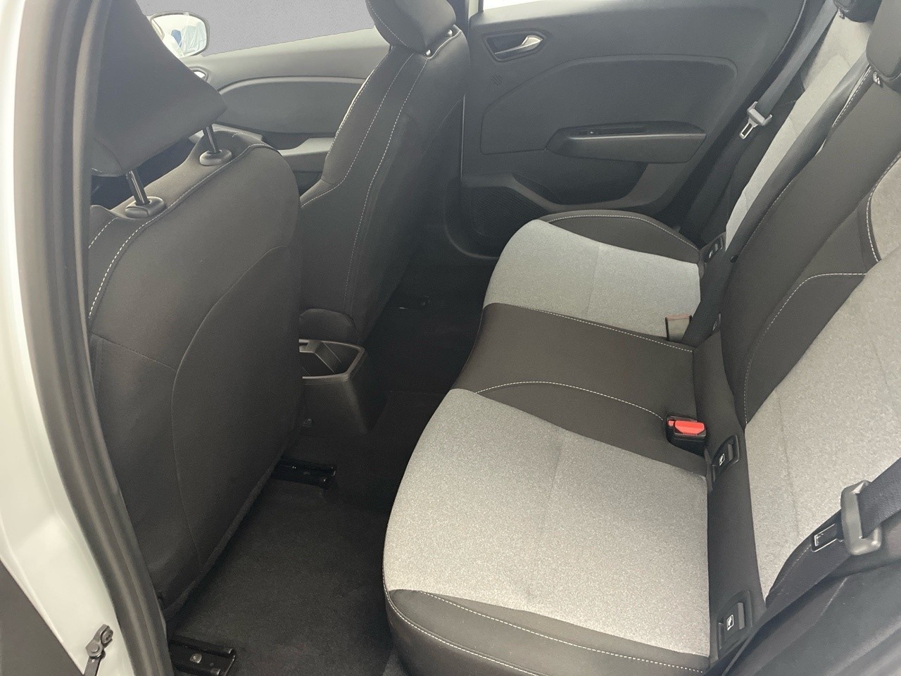 Renault Clio Techno Eco-G 74 kW (100 CV) - 9