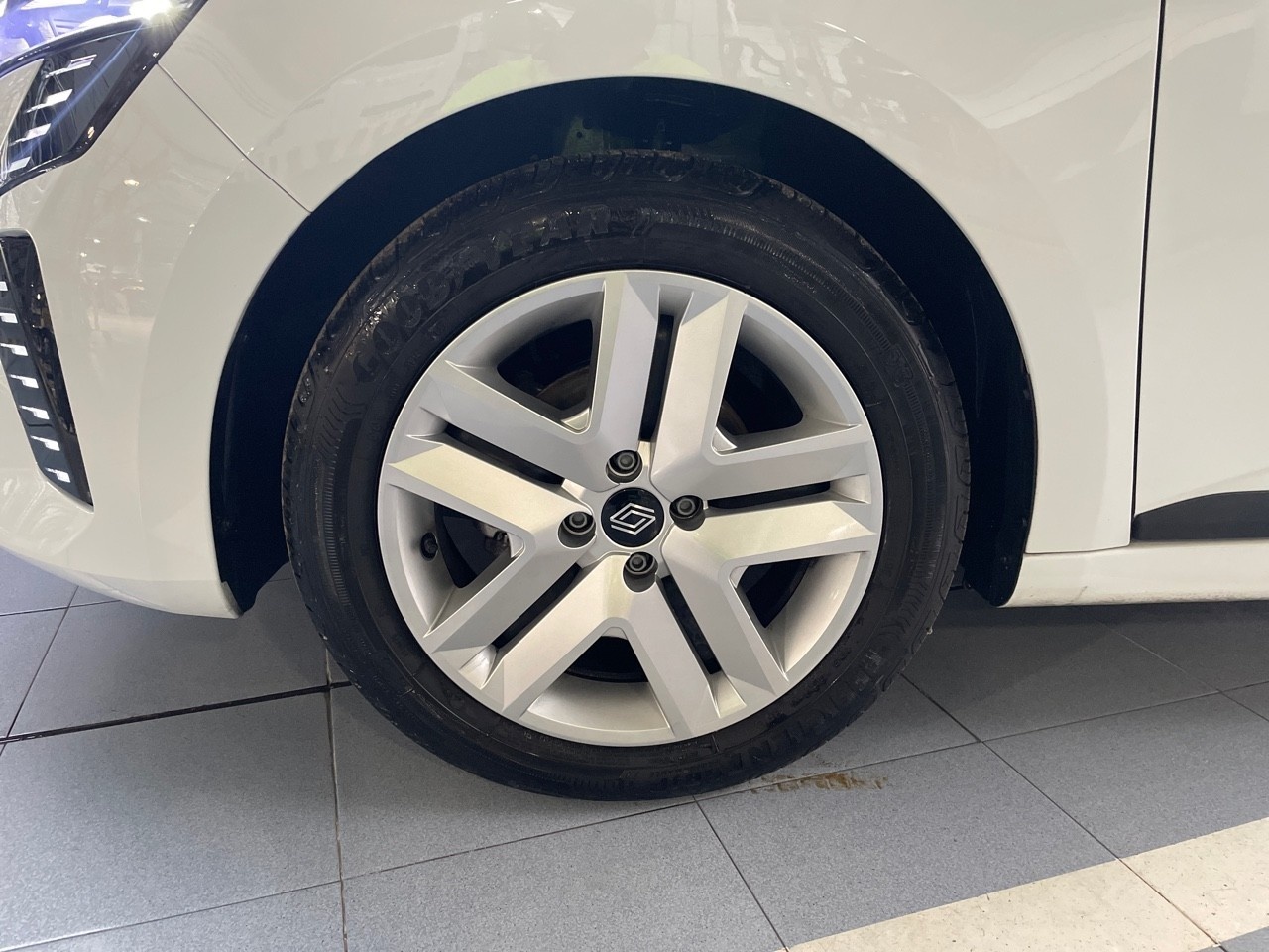 Renault Clio Techno Eco-G 74 kW (100 CV) - 10