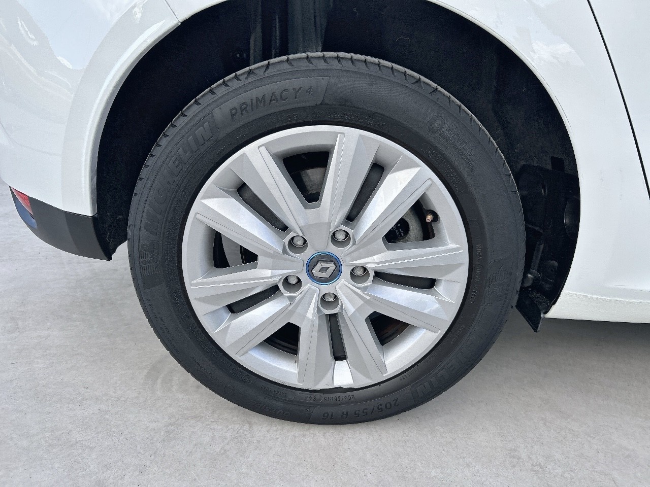 Renault Megane Intens E-Tech Híbrido 118 kW (160 CV) - 4