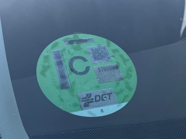 ToyotaAvensis 1.8 VVT-I Sol Auto 95 kW (129 CV) Vehículo usado en Barcelona - 4