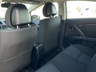 Toyota Avensis 1.8 VVT-I Sol Auto 95 kW (129 CV)