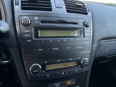 Toyota Avensis 1.8 VVT-I Sol Auto 95 kW (129 CV) Toyota Avensis 1.8 VVT-I Sol Auto 95 kW (129 CV)