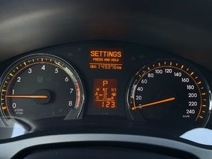 Toyota Avensis 1.8 VVT-I Sol Auto 95 kW (129 CV)