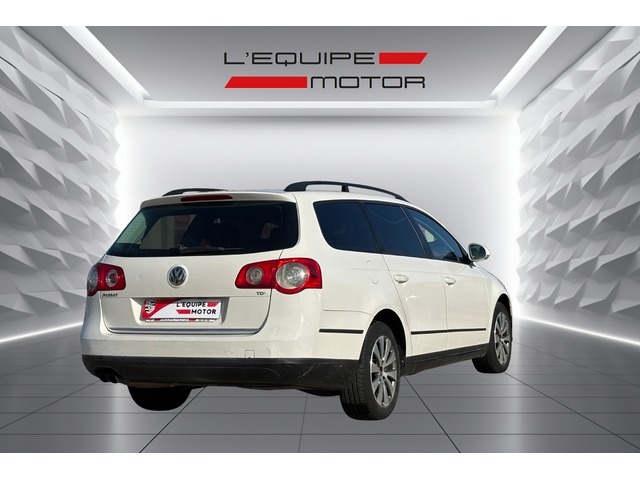 VolkswagenPassat Variant Advance Plus 2.0 TDI DPF 81 kW (110 CV) Vehículo usado en Barcelona - 4