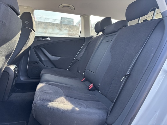 VolkswagenPassat Variant Advance Plus 2.0 TDI DPF 81 kW (110 CV) Vehículo usado en Barcelona - 15