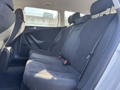 Volkswagen Passat Variant Advance Plus 2.0 TDI DPF 81 kW (110 CV) Volkswagen Passat Variant Advance Plus 2.0 TDI DPF 81 kW (110 CV)