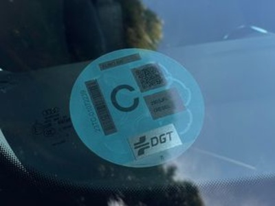 Audi A1 Sportback design 1.4 TDI ultra 66 kW (90 CV) Audi A1 Sportback design 1.4 TDI ultra 66 kW (90 CV)