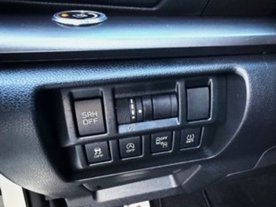 Subaru XV 1.6 Executive Plus CVT 84 kW (114 CV) Subaru XV 1.6 Executive Plus CVT 84 kW (114 CV)