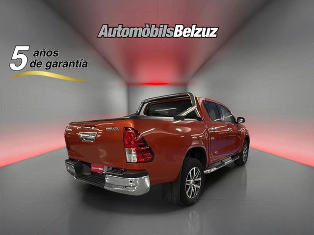 ToyotaHilux 2.4 D-4D Doble Cabina VX A/T 110 kW (150 CV) Vehículo usado en Barcelona - 6