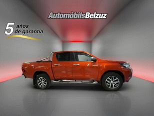 Toyota Hilux 2.4 D-4D Doble Cabina VX A/T 110 kW (150 CV)