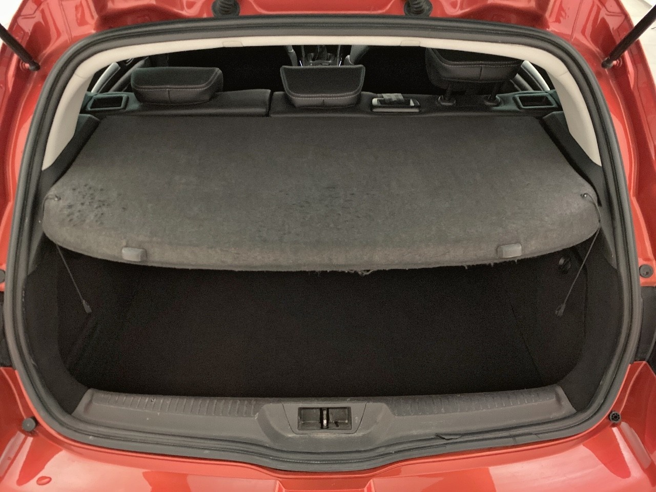 Renault Megane Zen Blue dCi 85 kW (115 CV) - 12