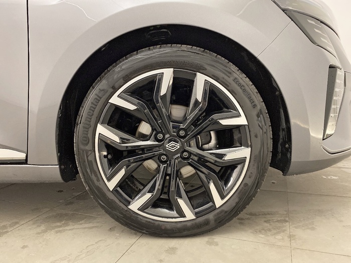 Renault Clio Techno Eco-G 74 kW (100 CV) - 10 Renault Clio Techno Eco-G 74 kW (100 CV) - 10