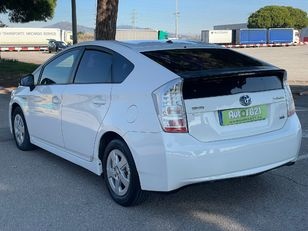 Toyota Prius 1.8 HSD Eco 100 kW (136 CV)