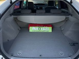 Toyota Prius 1.8 HSD Eco 100 kW (136 CV)