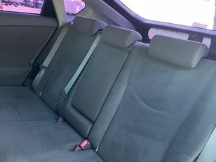 Toyota Prius 1.8 HSD Eco 100 kW (136 CV)