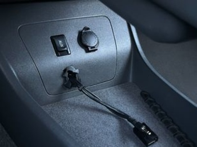 Toyota Prius 1.8 HSD Eco 100 kW (136 CV) Toyota Prius 1.8 HSD Eco 100 kW (136 CV)