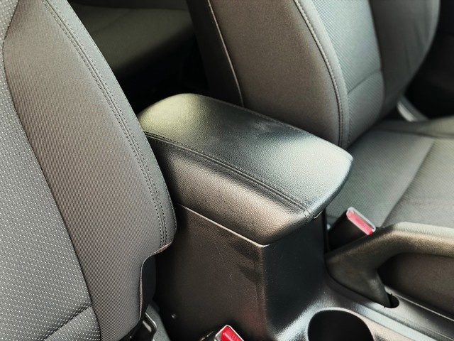 KiaCarens 1.7 CRDi VGT Concept Eco-Dynam 85 kW (115 CV) Vehículo usado en Barcelona - 25