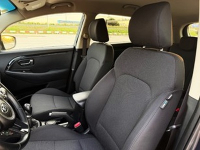 Kia Carens 1.7 CRDi VGT Concept Eco-Dynam 85 kW (115 CV) Kia Carens 1.7 CRDi VGT Concept Eco-Dynam 85 kW (115 CV)