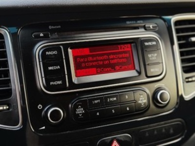 Kia Carens 1.7 CRDi VGT Concept Eco-Dynam 85 kW (115 CV) Kia Carens 1.7 CRDi VGT Concept Eco-Dynam 85 kW (115 CV)