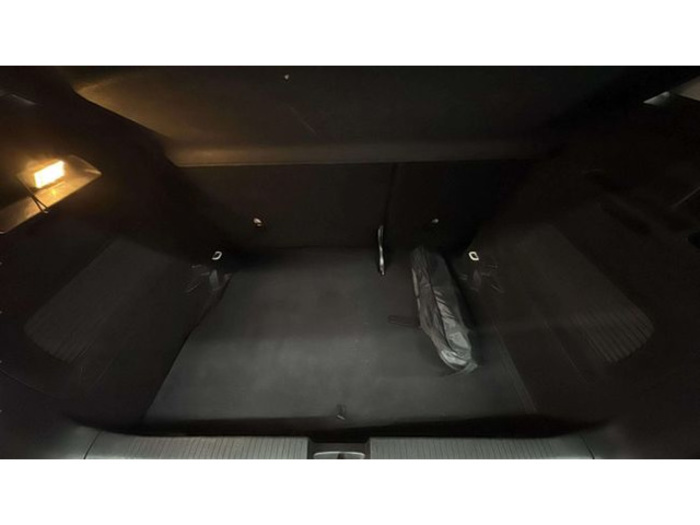 OpelCrossland X 1.2 S&S Design Line 120 Aniversario Auto 81 kW (110 CV) Vehículo usado en Barcelona - 16 OpelCrossland X 1.2 S&S Design Line 120 Aniversario Auto 81 kW (110 CV) Vehículo usado en Barcelona - 16