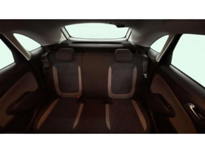 Opel Crossland X 1.2 S&S Design Line 120 Aniversario Auto 81 kW (110 CV) Opel Crossland X 1.2 S&S Design Line 120 Aniversario Auto 81 kW (110 CV)