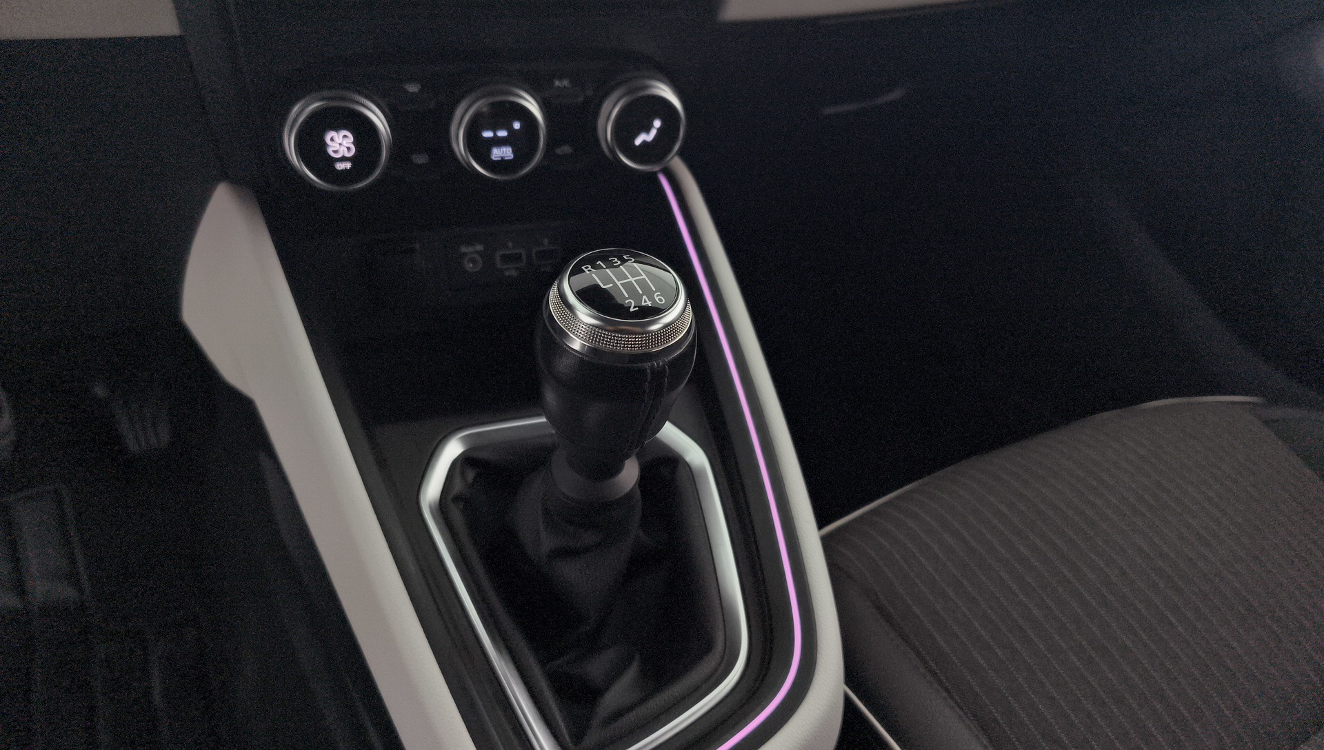 Renault Clio Techno TCe 74 kW (100 CV) GLP - 21