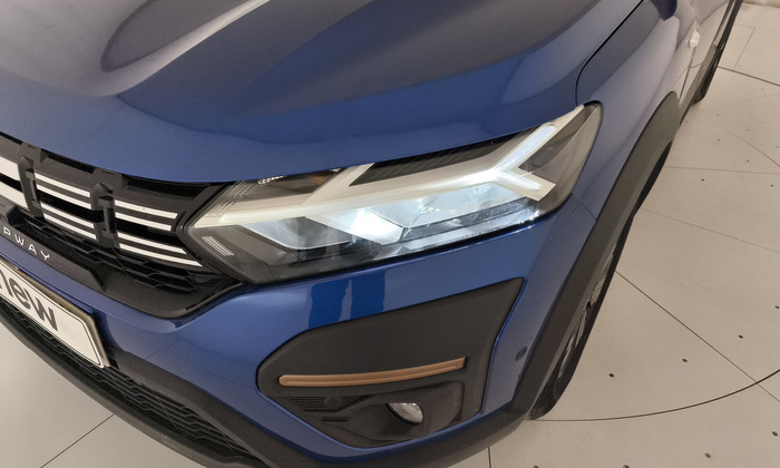 Dacia Sandero Stepway Extreme Go ECO-G 74 kW (101 CV) - 8 Dacia Sandero Stepway Extreme Go ECO-G 74 kW (101 CV) - 8