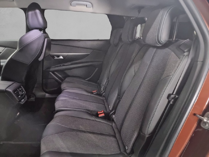 Peugeot 5008 BlueHDi 130 S&S Allure Pack 96 kW (130 CV) - 9 Peugeot 5008 BlueHDi 130 S&S Allure Pack 96 kW (130 CV) - 9