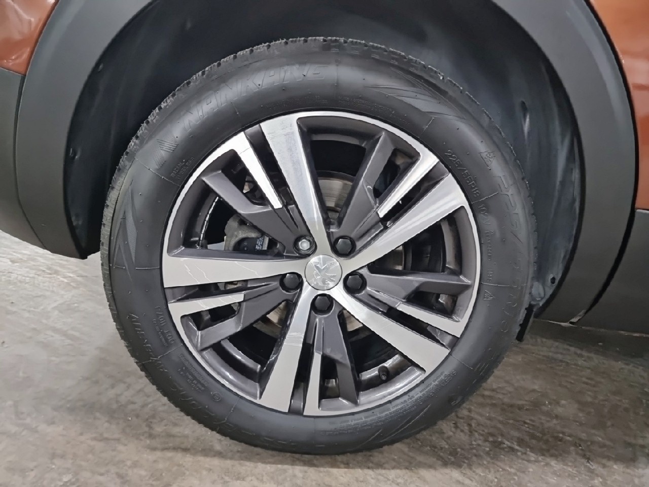 Peugeot 5008 BlueHDi 130 S&S Allure Pack 96 kW (130 CV) - 10