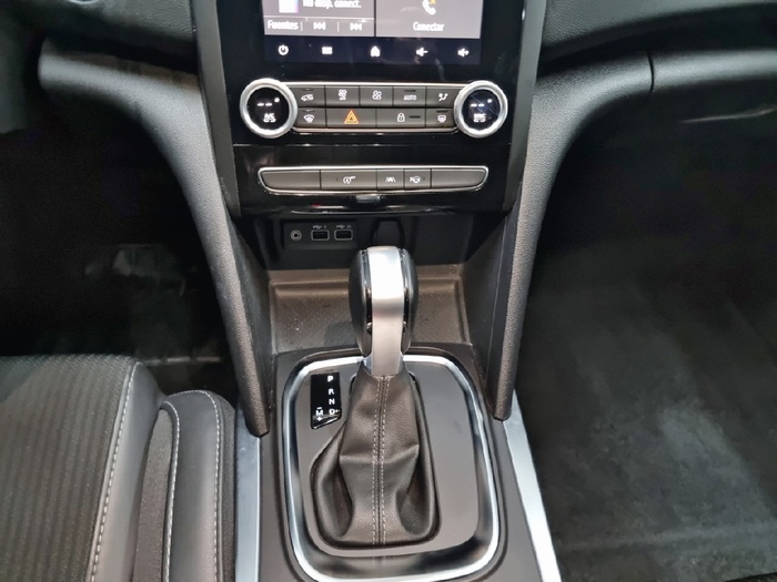 Renault Megane Techno Blue dCi EDC 85 kW (115 CV) - 7 Renault Megane Techno Blue dCi EDC 85 kW (115 CV) - 7