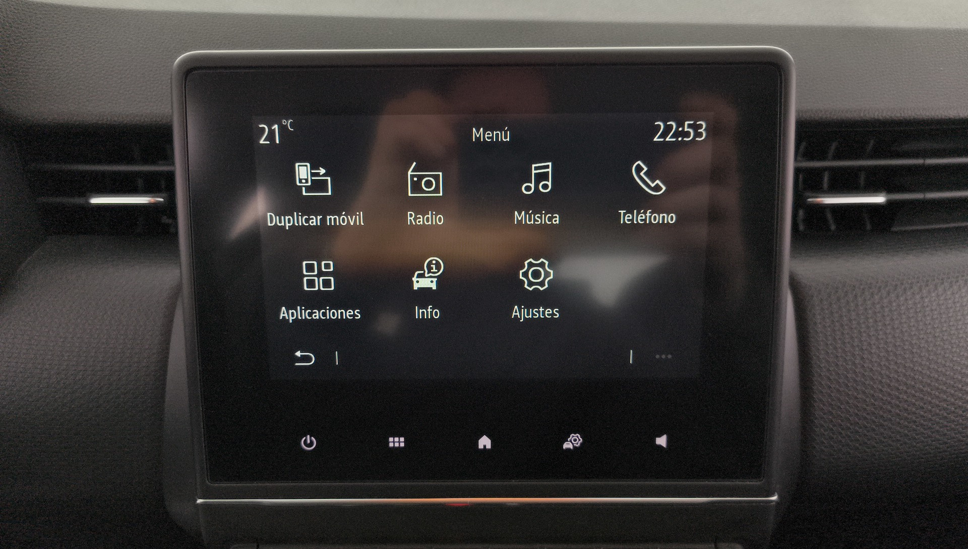 Renault Clio Intens TCe 66 kW (90 CV) - 17