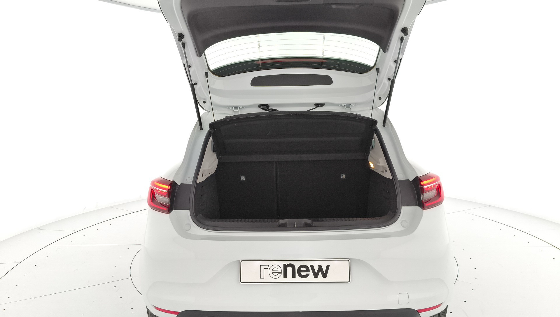 Renault Clio Intens TCe 66 kW (90 CV) - 24