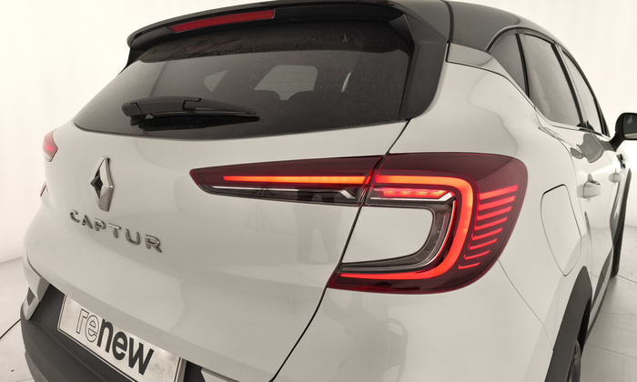 Renault Captur Techno TCe 66 kW (90 CV) - 8 Renault Captur Techno TCe 66 kW (90 CV) - 8