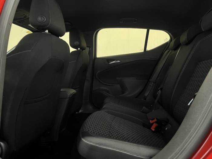 OpelAstra 1.4 Turbo S&S Dynamic 92 kW (125 CV) Vehículo usado en Barcelona - 11 OpelAstra 1.4 Turbo S&S Dynamic 92 kW (125 CV) Vehículo usado en Barcelona - 11