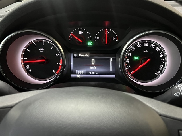 OpelAstra 1.4 Turbo S&S Dynamic 92 kW (125 CV) Vehículo usado en Barcelona - 20