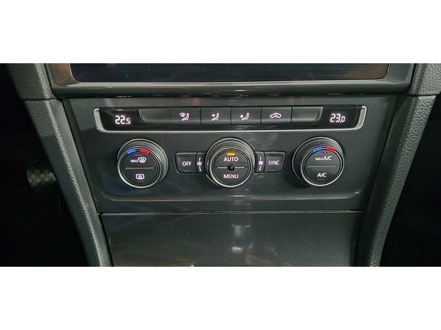 VolkswagenGolf Advance 1.4 TSI 92 kW (125 CV) DSG Vehículo usado en Barcelona - 20