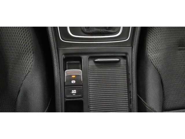 VolkswagenGolf Advance 1.4 TSI 92 kW (125 CV) DSG Vehículo usado en Barcelona - 25