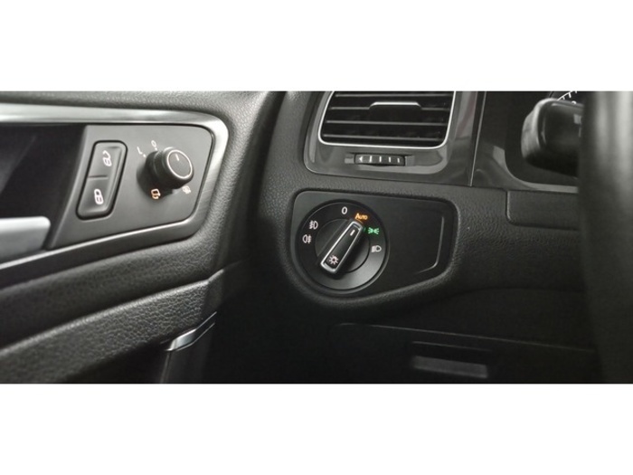 VolkswagenGolf Advance 1.4 TSI 92 kW (125 CV) DSG Vehículo usado en Barcelona - 27 VolkswagenGolf Advance 1.4 TSI 92 kW (125 CV) DSG Vehículo usado en Barcelona - 27