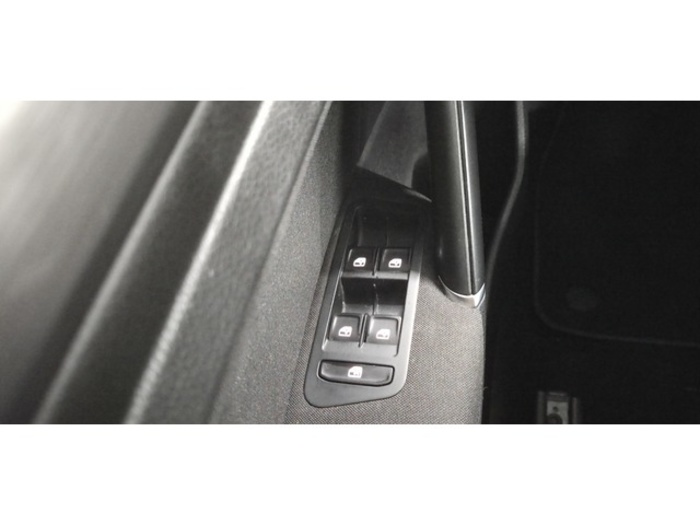 VolkswagenGolf Advance 1.4 TSI 92 kW (125 CV) DSG Vehículo usado en Barcelona - 28 VolkswagenGolf Advance 1.4 TSI 92 kW (125 CV) DSG Vehículo usado en Barcelona - 28