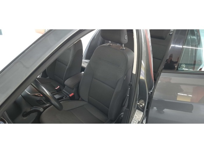 VolkswagenGolf Advance 1.4 TSI 92 kW (125 CV) DSG Vehículo usado en Barcelona - 31 VolkswagenGolf Advance 1.4 TSI 92 kW (125 CV) DSG Vehículo usado en Barcelona - 31