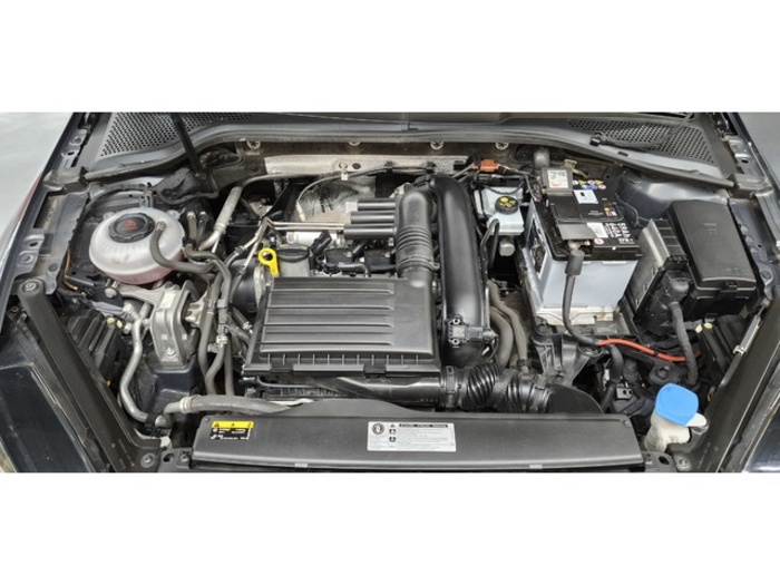 VolkswagenGolf Advance 1.4 TSI 92 kW (125 CV) DSG Vehículo usado en Barcelona - 37 VolkswagenGolf Advance 1.4 TSI 92 kW (125 CV) DSG Vehículo usado en Barcelona - 37