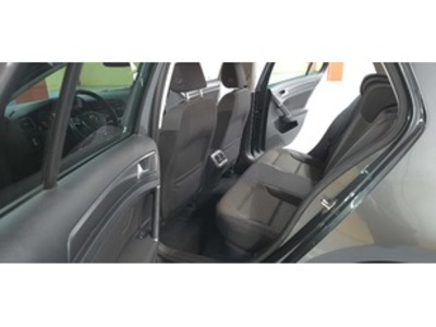 Volkswagen Golf Advance 1.4 TSI 92 kW (125 CV) DSG Volkswagen Golf Advance 1.4 TSI 92 kW (125 CV) DSG