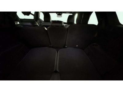 Peugeot 5008 Hybrid 1.2 Allure eDCS6 100 kW (136 CV) Peugeot 5008 Hybrid 1.2 Allure eDCS6 100 kW (136 CV)