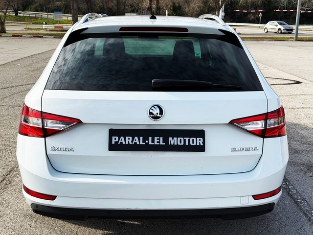 SkodaSuperb Combi 2.0 TDI Style DSG 110 kW (150 CV) Vehículo usado en Barcelona - 7