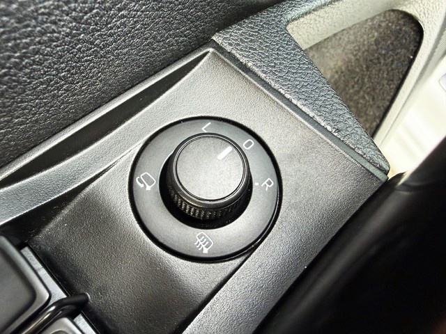 SkodaSuperb Combi 2.0 TDI Style DSG 110 kW (150 CV) Vehículo usado en Barcelona - 12