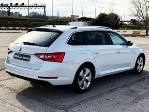 Skoda Superb Combi 2.0 TDI Style DSG 110 kW (150 CV)