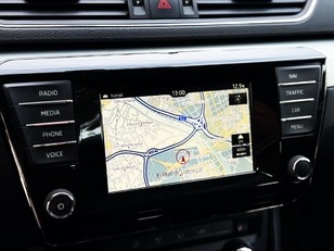 Skoda Superb Combi 2.0 TDI Style DSG 110 kW (150 CV)