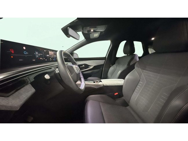 Peugeot3008 Allure Hybrid eDCS6 100 kW (136 CV) Vehículo usado en Barcelona - 8