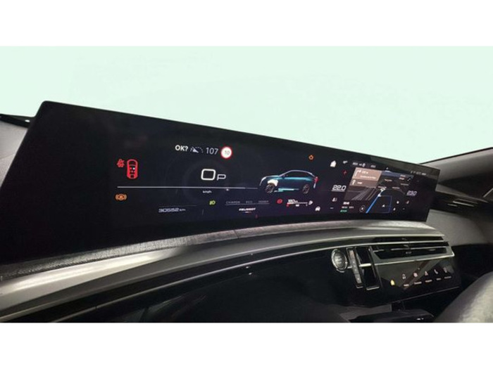 Peugeot3008 Allure Hybrid eDCS6 100 kW (136 CV) Vehículo usado en Barcelona - 15 Peugeot3008 Allure Hybrid eDCS6 100 kW (136 CV) Vehículo usado en Barcelona - 15